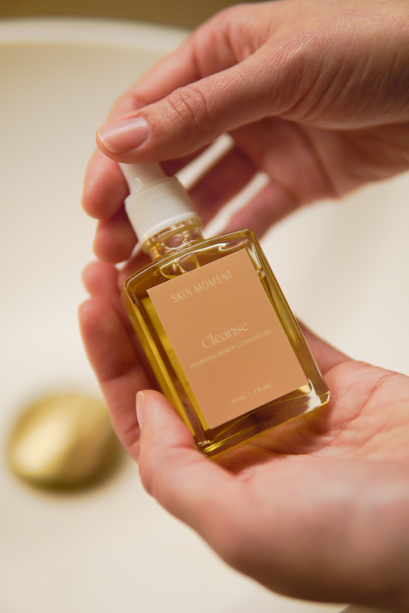 Skin Moment The Cleanse Nourish & Renew Cleansing Oil 30ml